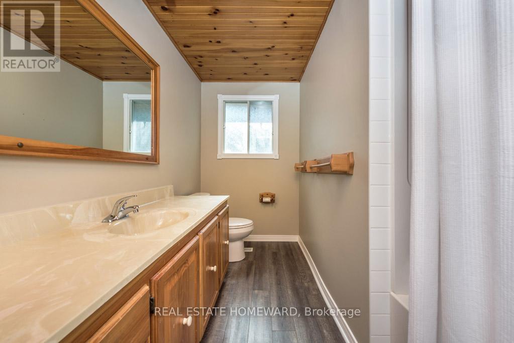 Front - 177 Browning Trail, Barrie (Letitia Heights), Ontario  L4N 5E7 - Photo 11 - S12482858