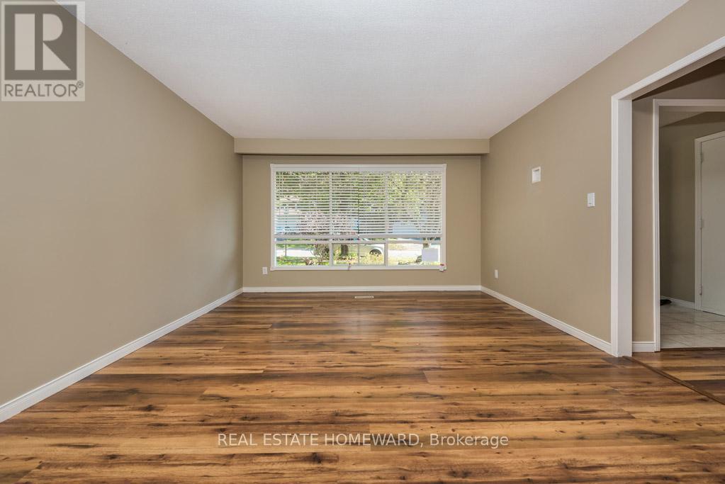 Front - 177 Browning Trail, Barrie (Letitia Heights), Ontario  L4N 5E7 - Photo 3 - S12482858