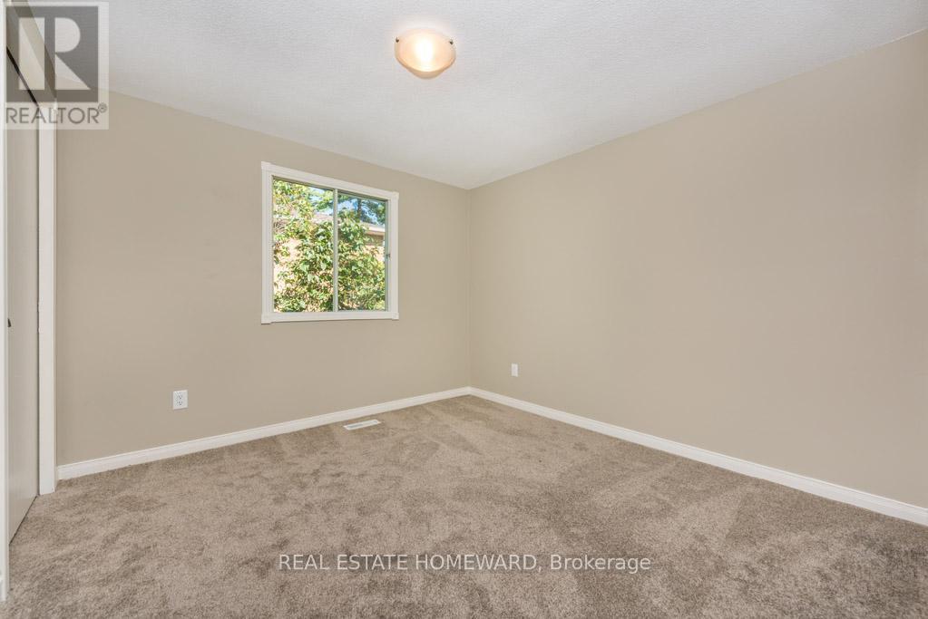 Front - 177 Browning Trail, Barrie (Letitia Heights), Ontario  L4N 5E7 - Photo 6 - S12482858