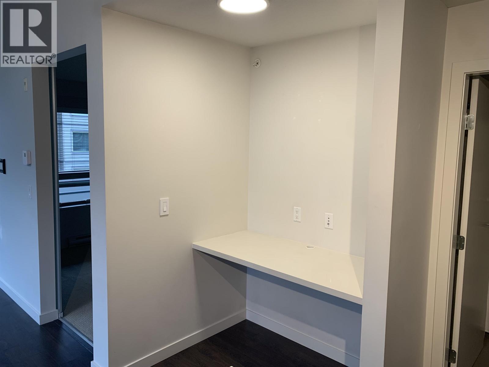 410 1673 Lloyd Avenue, North Vancouver, British Columbia  V7P 0A9 - Photo 29 - R3061545
