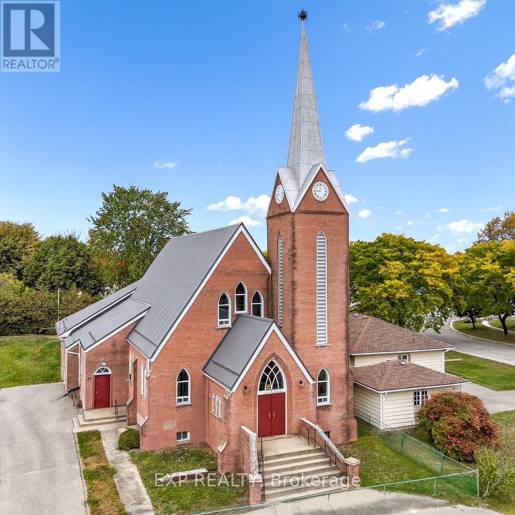 21 LANDSDOWNE AVENUE, Norfolk, Ontario