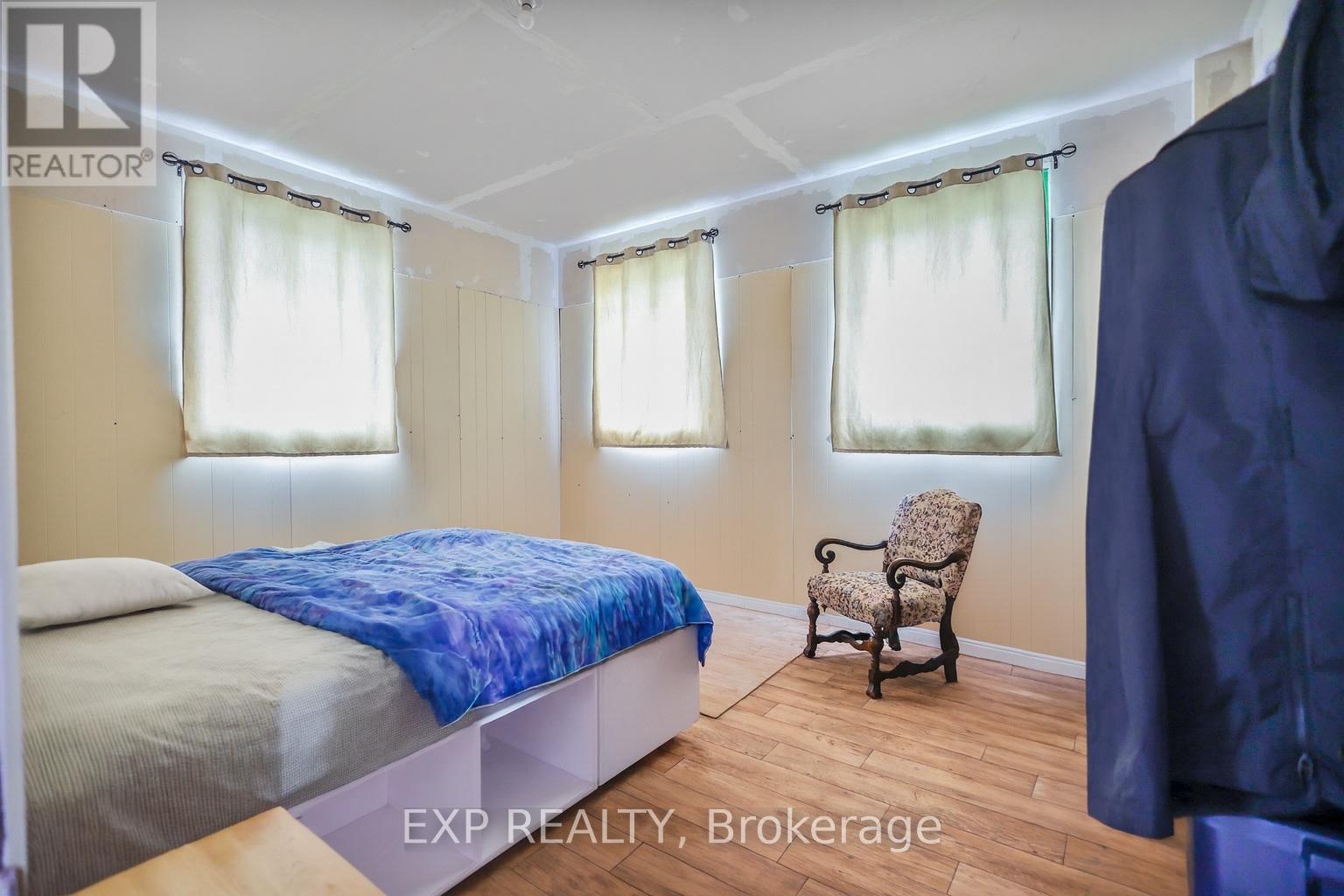 21 Landsdowne Avenue, Norfolk, Ontario  N4B 2P4 - Photo 10 - X12482861