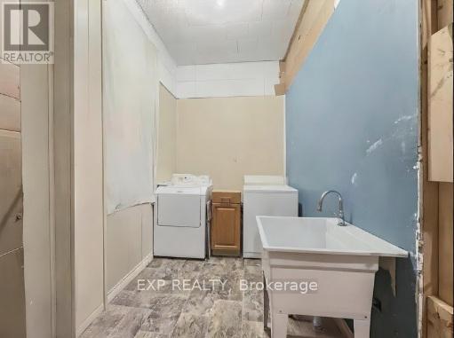 21 Landsdowne Avenue, Norfolk, Ontario  N4B 2P4 - Photo 15 - X12482861