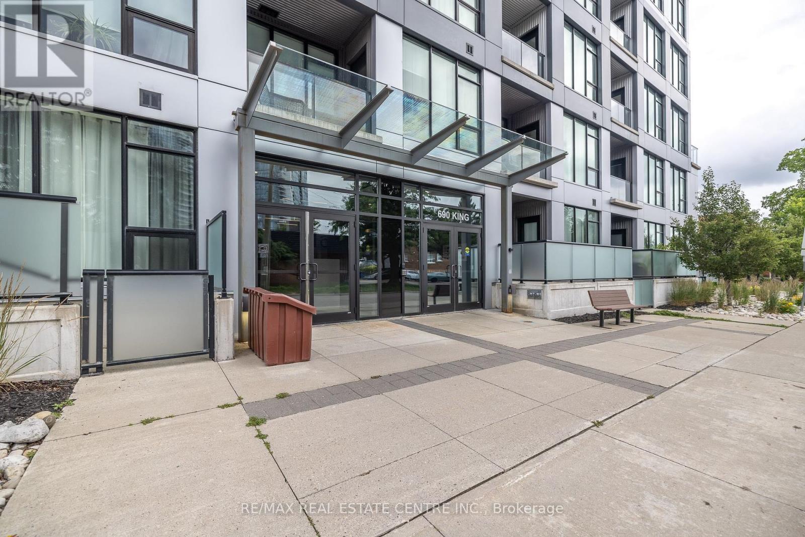 412 - 690 King Street W, Kitchener, Ontario  N2G 0B9 - Photo 35 - X12482863
