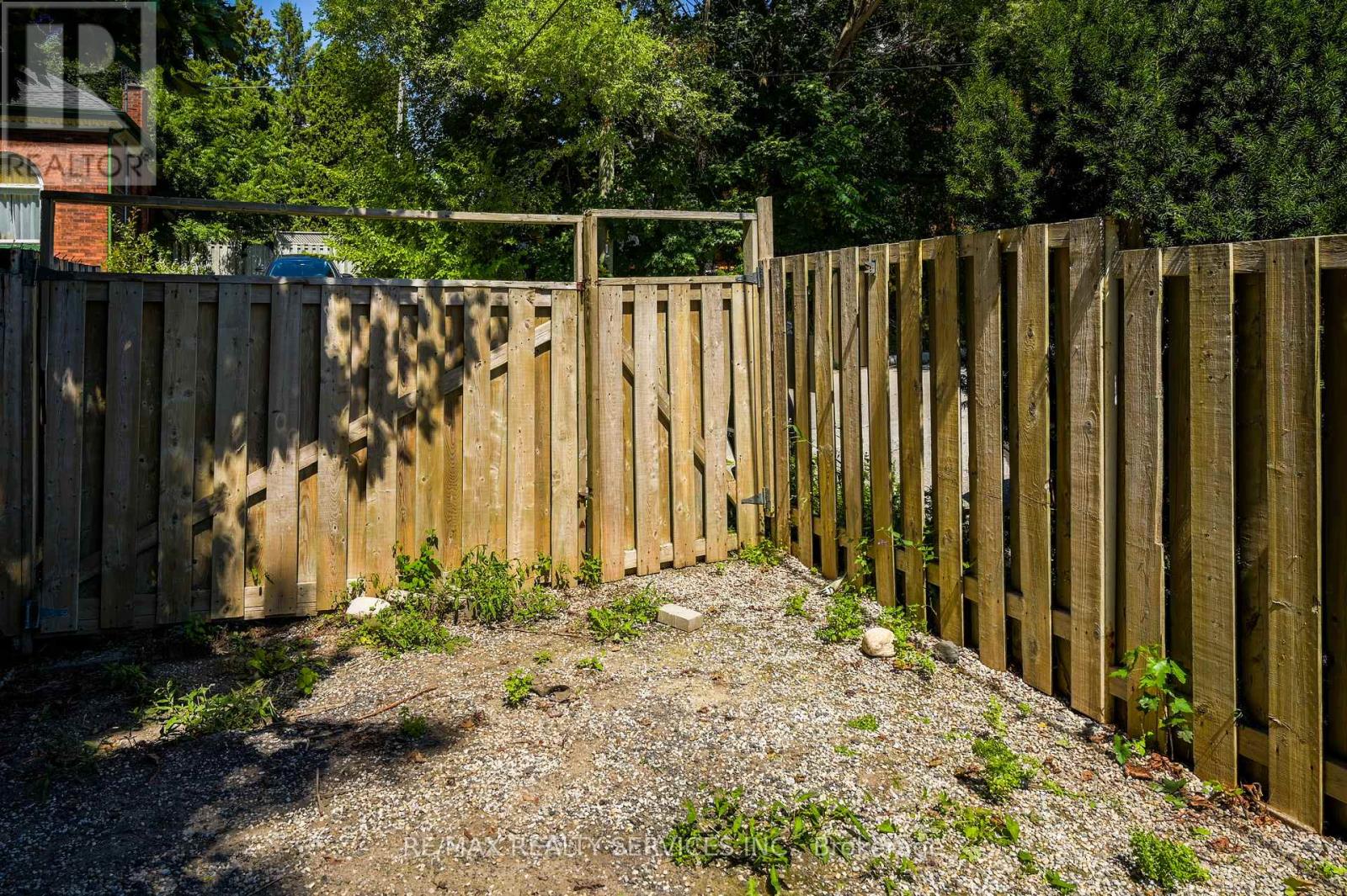 73 Brock Street, Woodstock, Ontario  N4S 3B7 - Photo 12 - X12482864