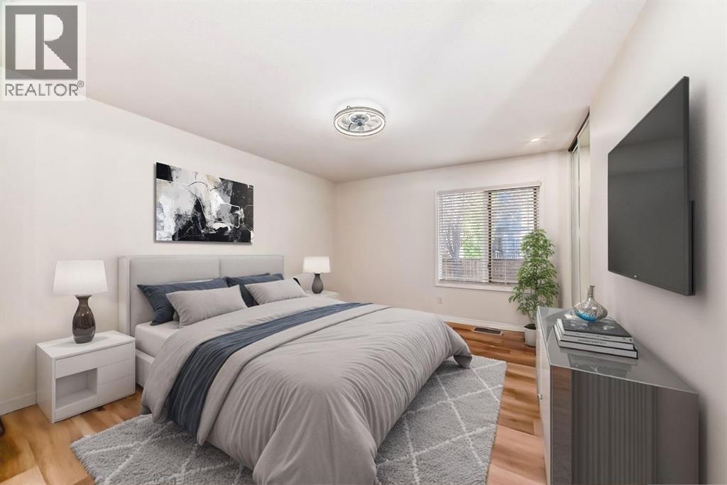 126 Hawkstone Manor Nw, Calgary, Alberta  T3G 3X2 - Photo 11 - A2264664