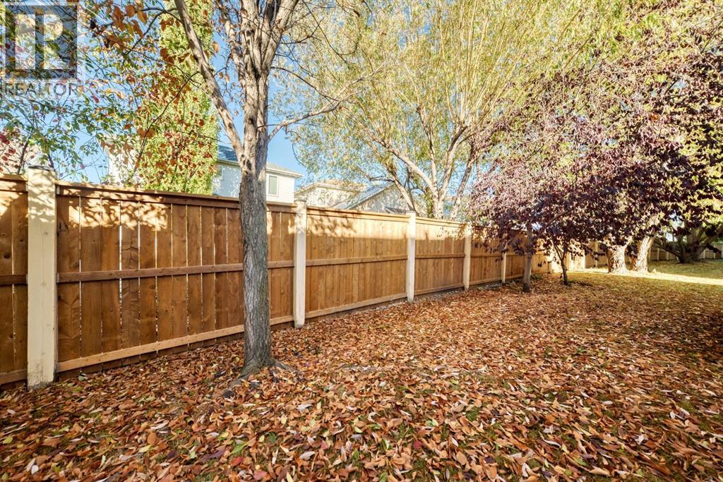 126 Hawkstone Manor Nw, Calgary, Alberta  T3G 3X2 - Photo 28 - A2264664