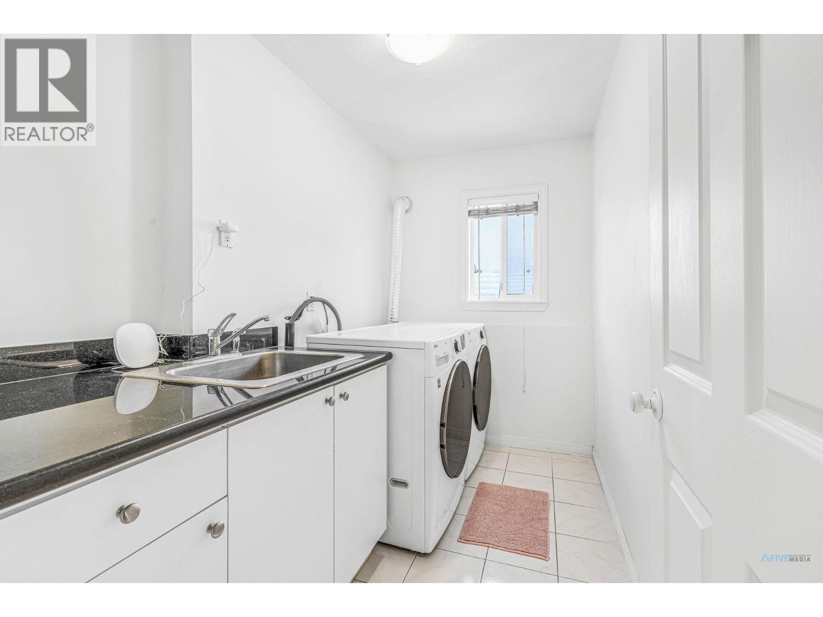 10671 Aragon Road, Richmond, British Columbia  V7A 3E8 - Photo 6 - R3061671