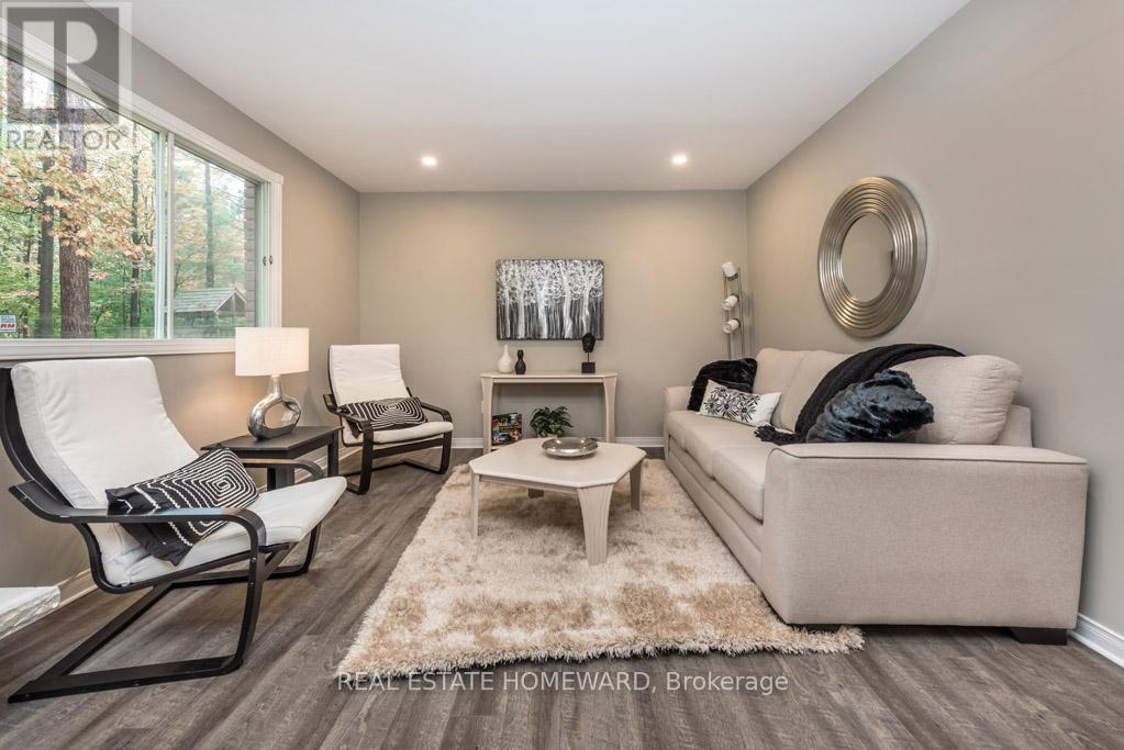 Back - 177 Browning Trail, Barrie, Ontario  L4N 5E7 - Photo 5 - S12482868