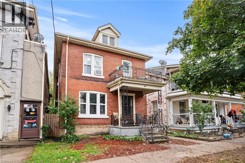 29 CHATHAM Street Unit# 3, Brantford, Ontario