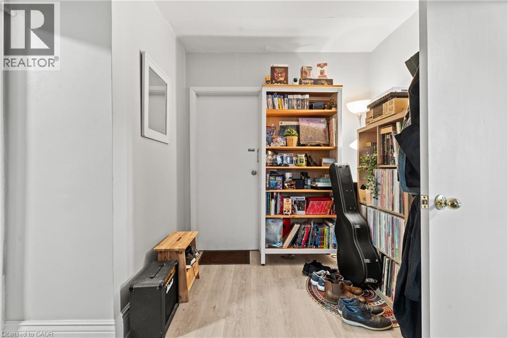 29 Chatham Street Unit# 3, Brantford, Ontario  N3T 2N7 - Photo 4 - 40780032