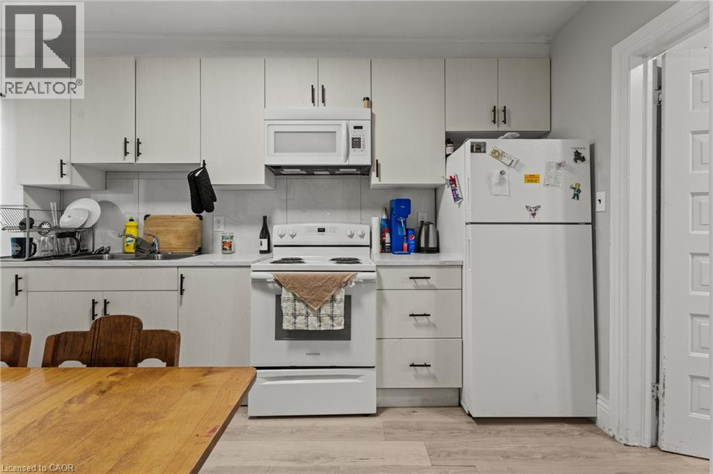 29 Chatham Street Unit# 3, Brantford, Ontario  N3T 2N7 - Photo 6 - 40780032