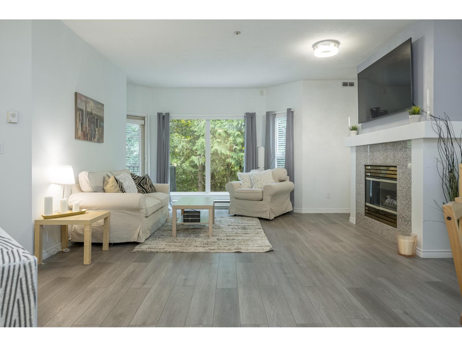 208 10320 156 Street, Surrey, British Columbia  V3R 4L8 - Photo 4 - R3056156