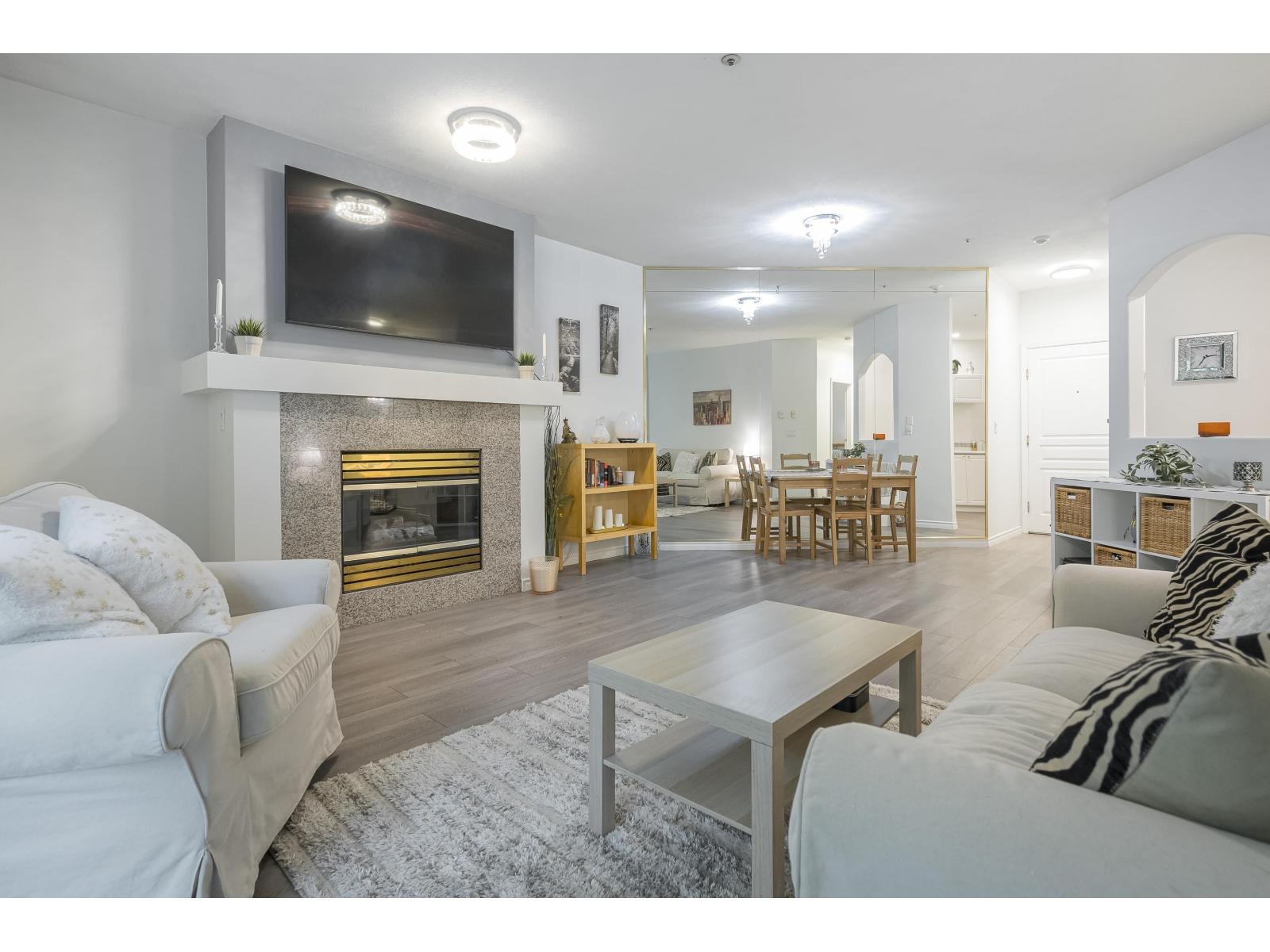 208 10320 156 Street, Surrey, British Columbia  V3R 4L8 - Photo 8 - R3056156