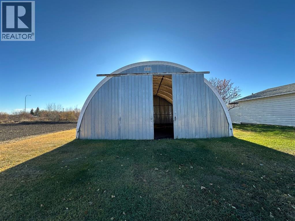 4601, 50 Ave Avenue, Daysland, Alberta  T0B 1A0 - Photo 31 - A2266837