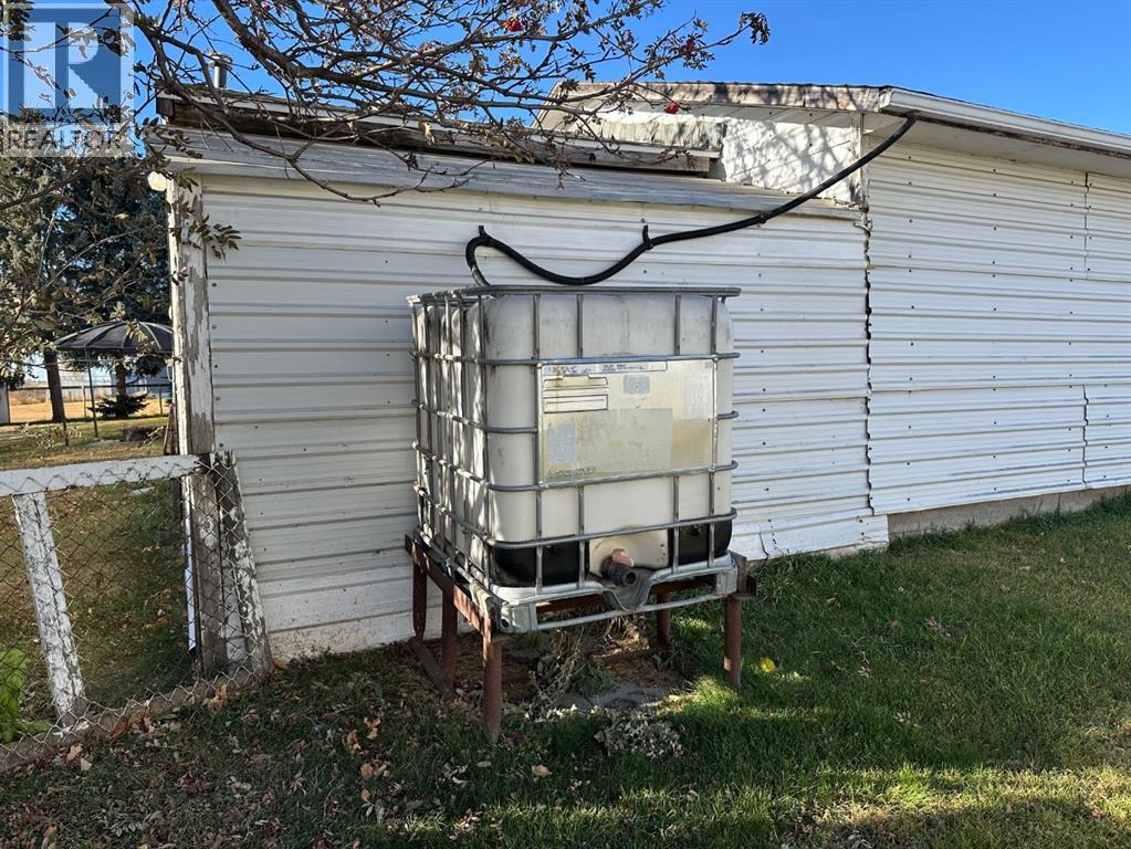 4601, 50 Ave Avenue, Daysland, Alberta  T0B 1A0 - Photo 42 - A2266837