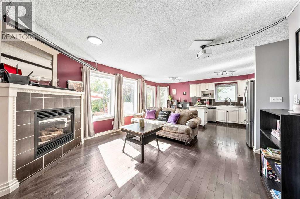 135 Westridge Close, Okotoks, Alberta  T1S 1N4 - Photo 12 - A2259804