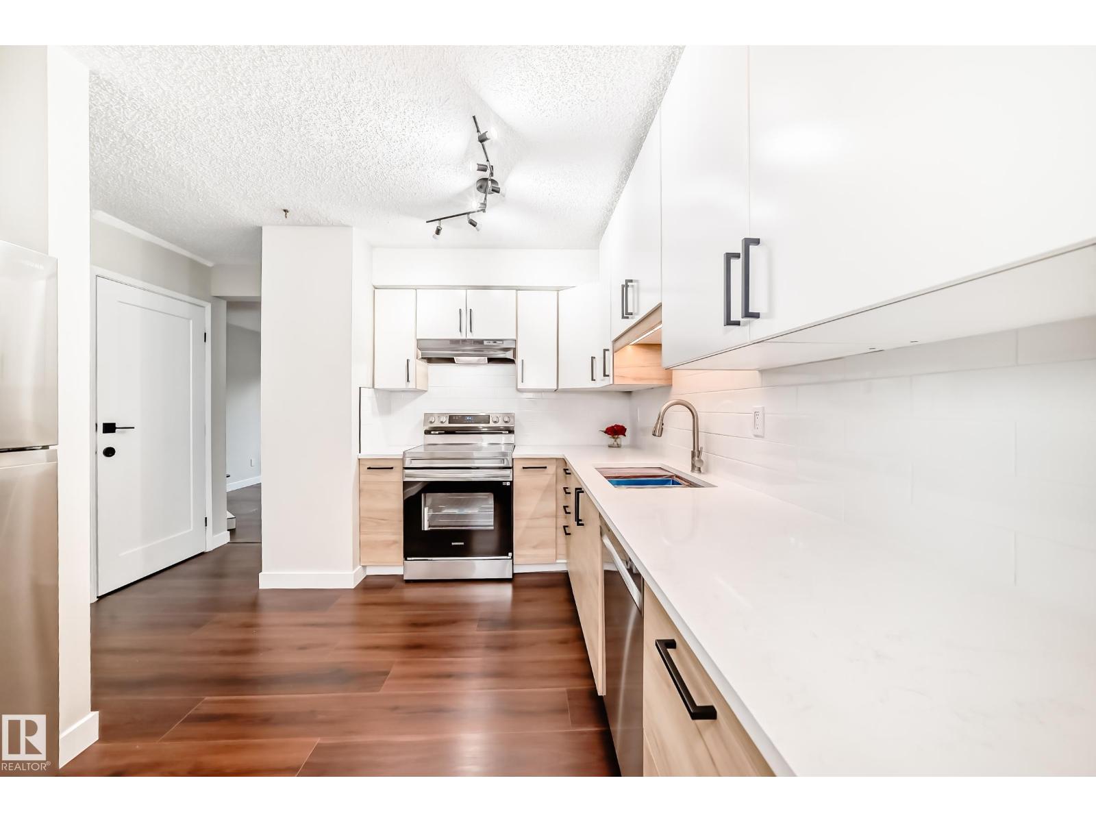 1189 Hooke Rd Nw, Edmonton, Alberta  T5A 4A5 - Photo 8 - E4462760