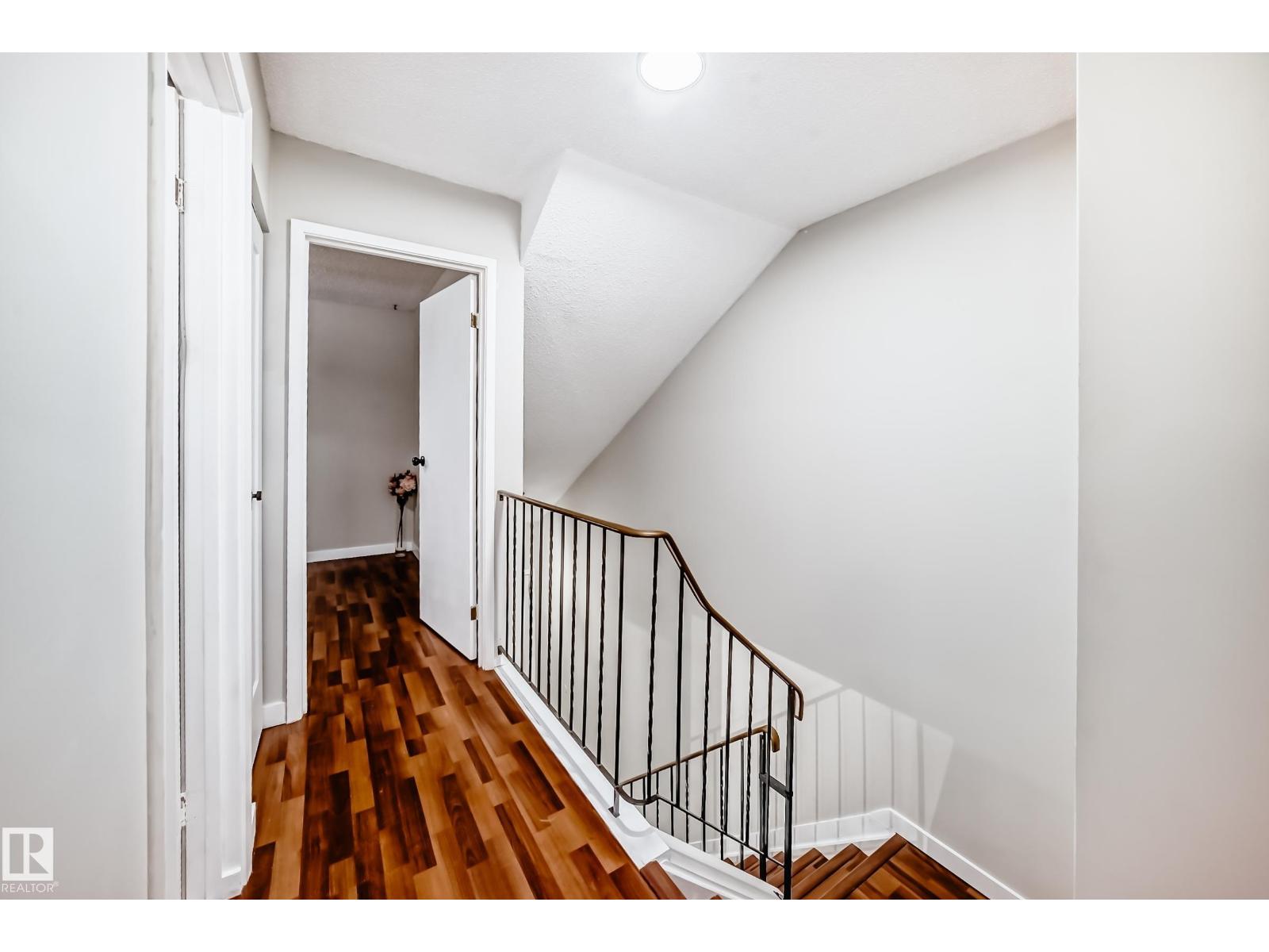 1189 Hooke Rd Nw, Edmonton, Alberta  T5A 4A5 - Photo 30 - E4462760