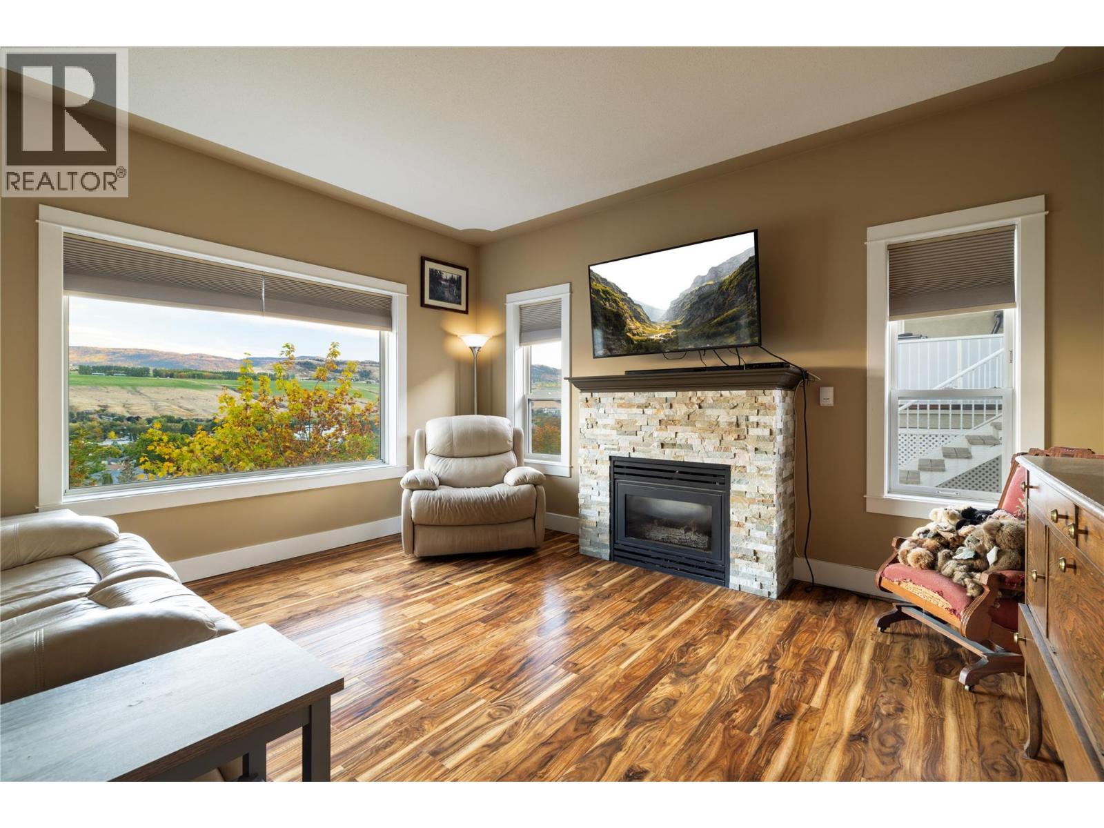 Photo 12 at 5808 Heritage Drive, Bella Vista, Vernon Photo 12 at 5808 Heritage Drive, Bella Vista, Vernon