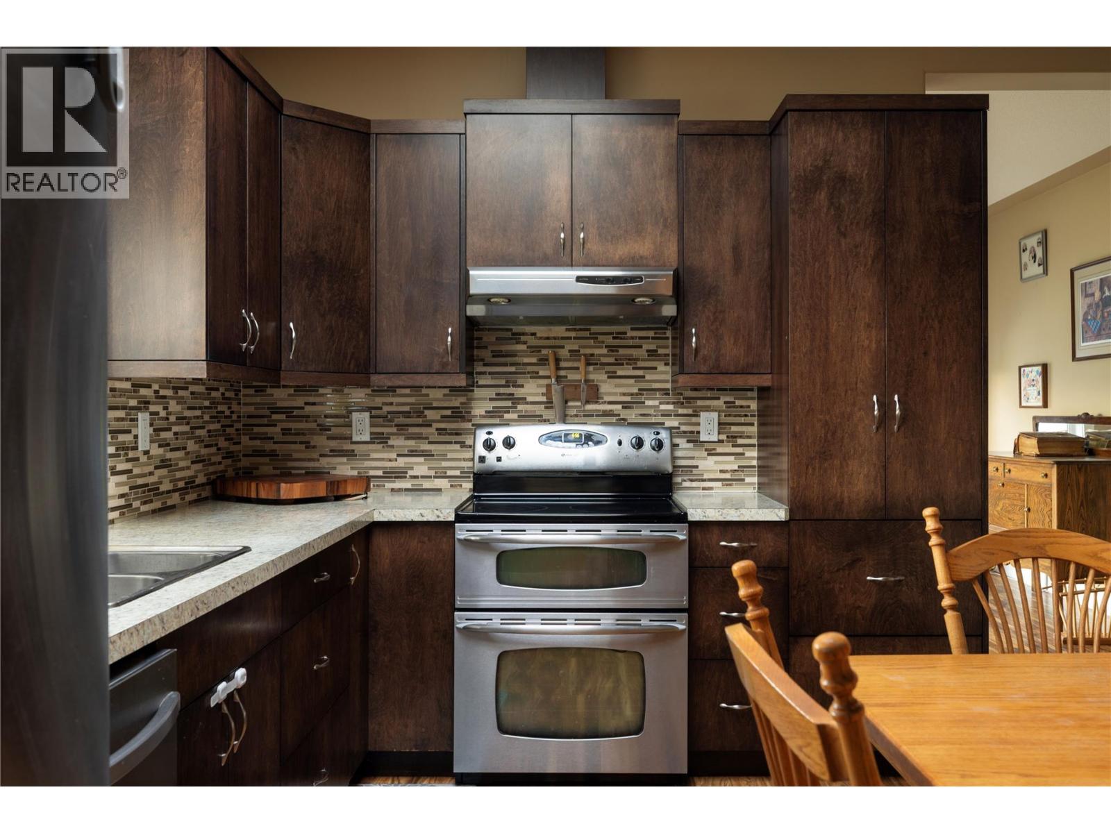 Photo 11 at 5808 Heritage Drive, Bella Vista, Vernon Photo 11 at 5808 Heritage Drive, Bella Vista, Vernon