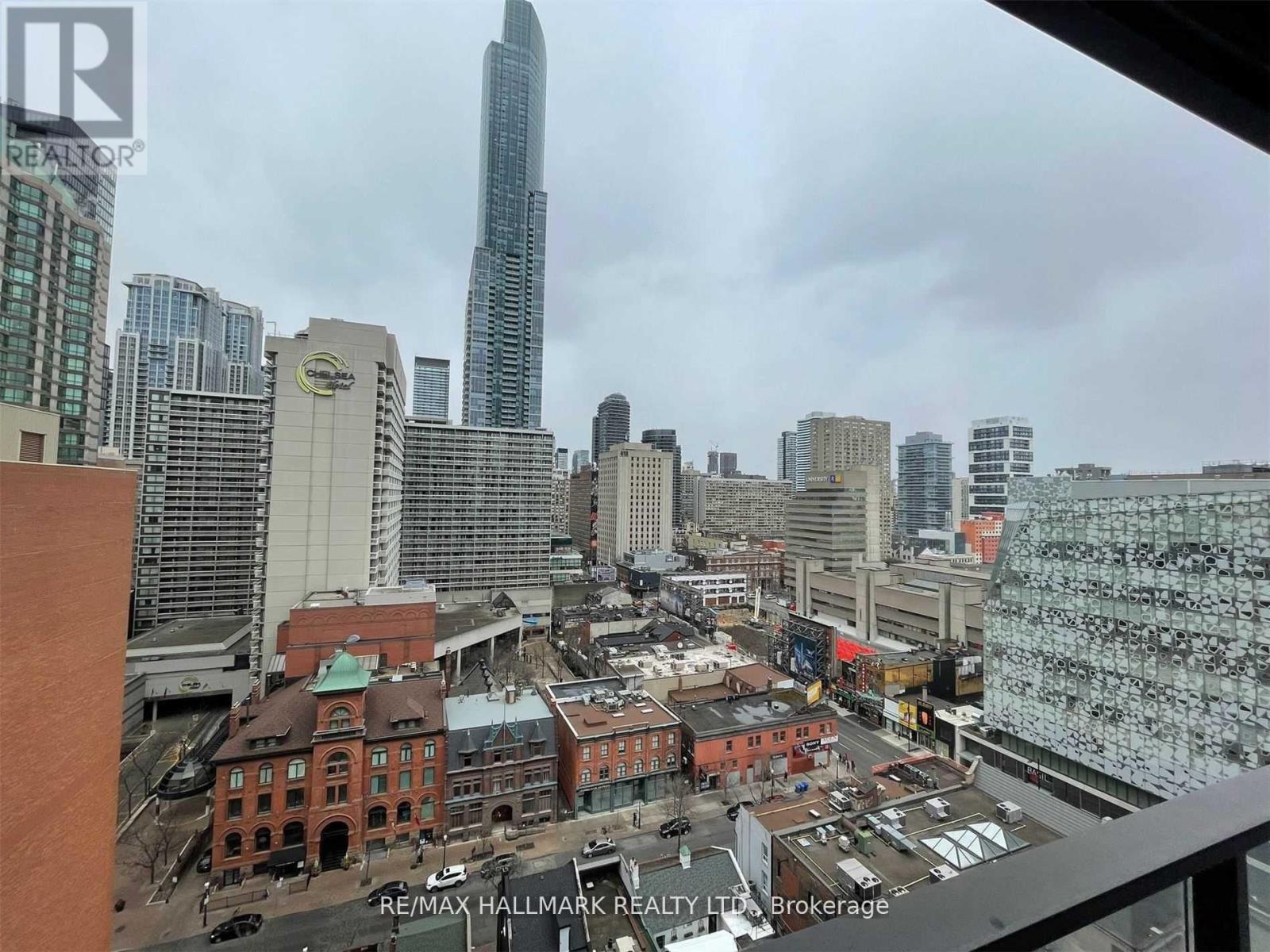 1323 - 20 Edward Street, Toronto, Ontario  M5G 1C9 - Photo 10 - C12482882