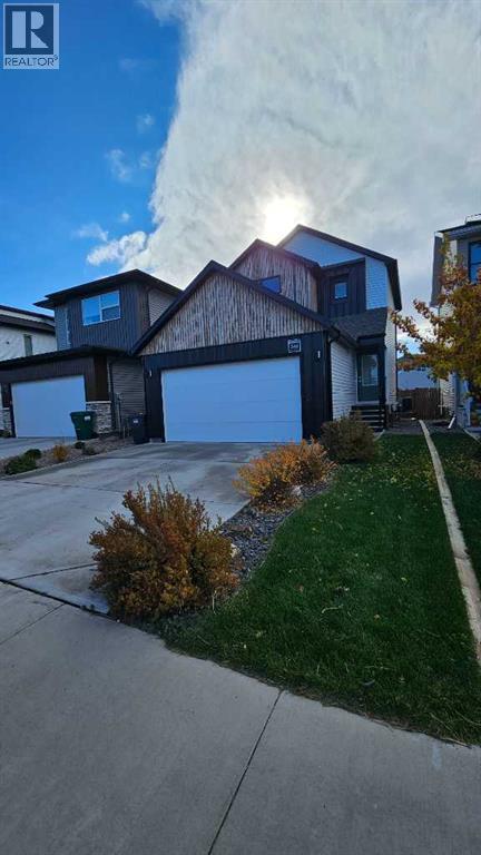 346 Miners Chase W, Lethbridge, Alberta  T1J 5S6 - Photo 2 - A2267007