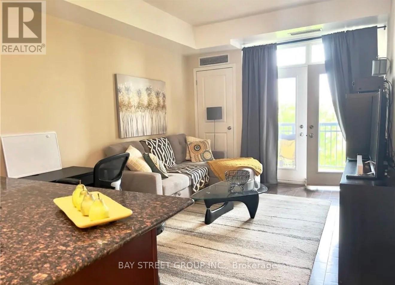 210 - 5327 Upper Middle Road, Burlington, Ontario  L7L 0E9 - Photo 11 - W12482880