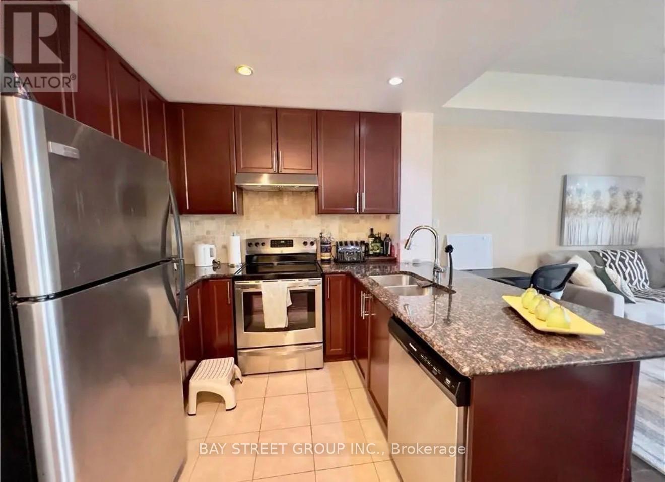210 - 5327 Upper Middle Road, Burlington, Ontario  L7L 0E9 - Photo 17 - W12482880