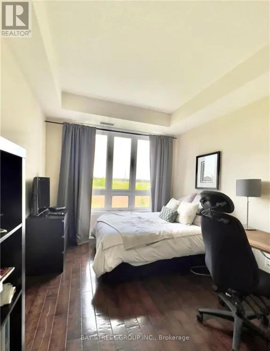 210 - 5327 Upper Middle Road, Burlington, Ontario  L7L 0E9 - Photo 6 - W12482880