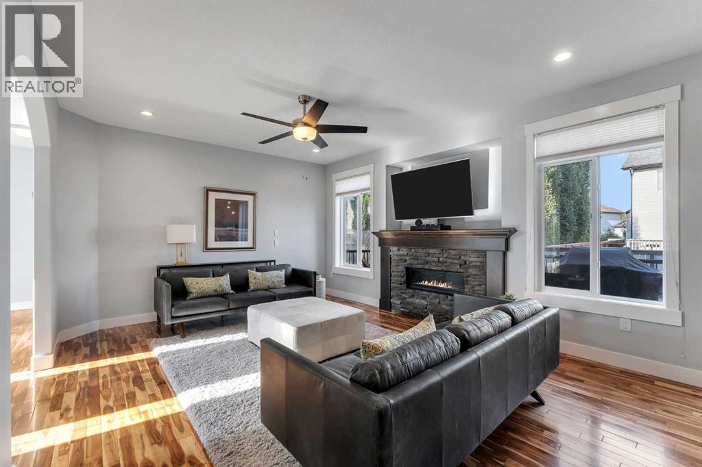 714 Canoe Avenue Sw, Airdrie, Alberta  T4B 3K5 - Photo 12 - A2255312