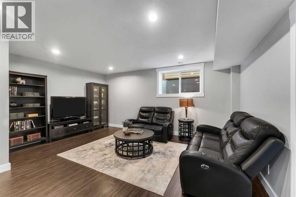 714 Canoe Avenue Sw, Airdrie, Alberta  T4B 3K5 - Photo 37 - A2255312