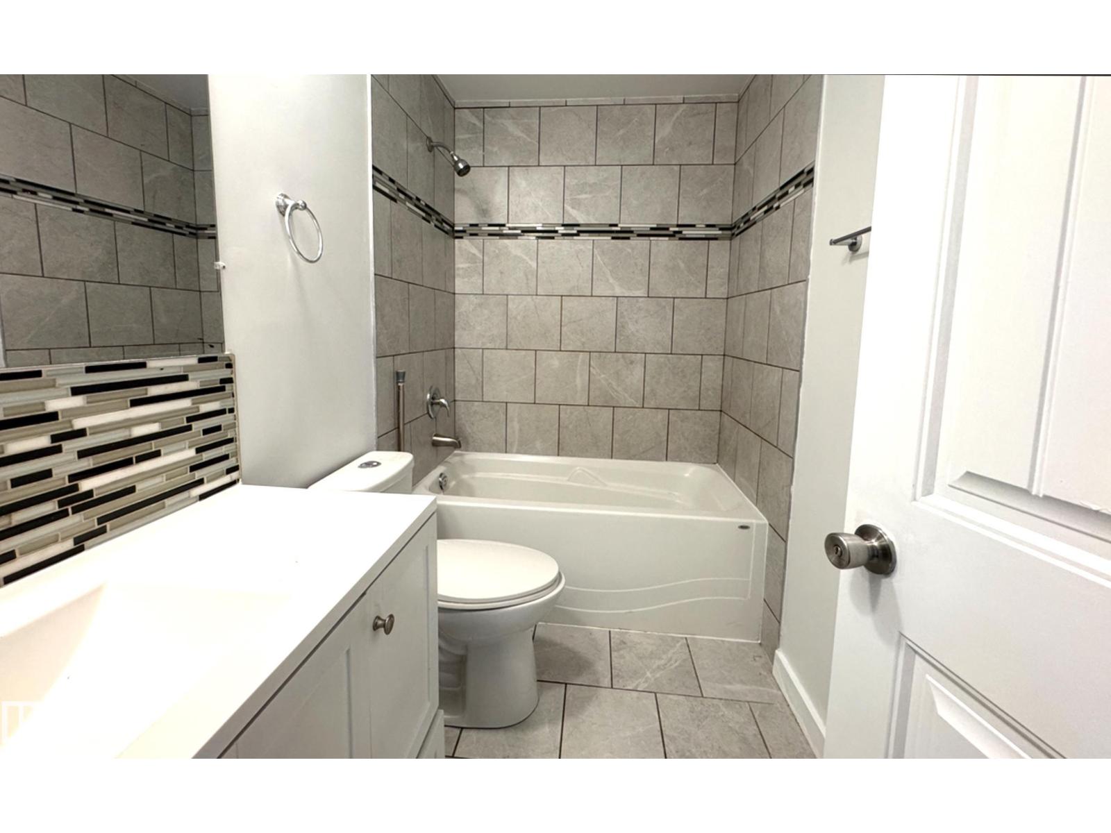 8815 140 Av Nw, Edmonton, Alberta  T5E 2C8 - Photo 16 - E4463587