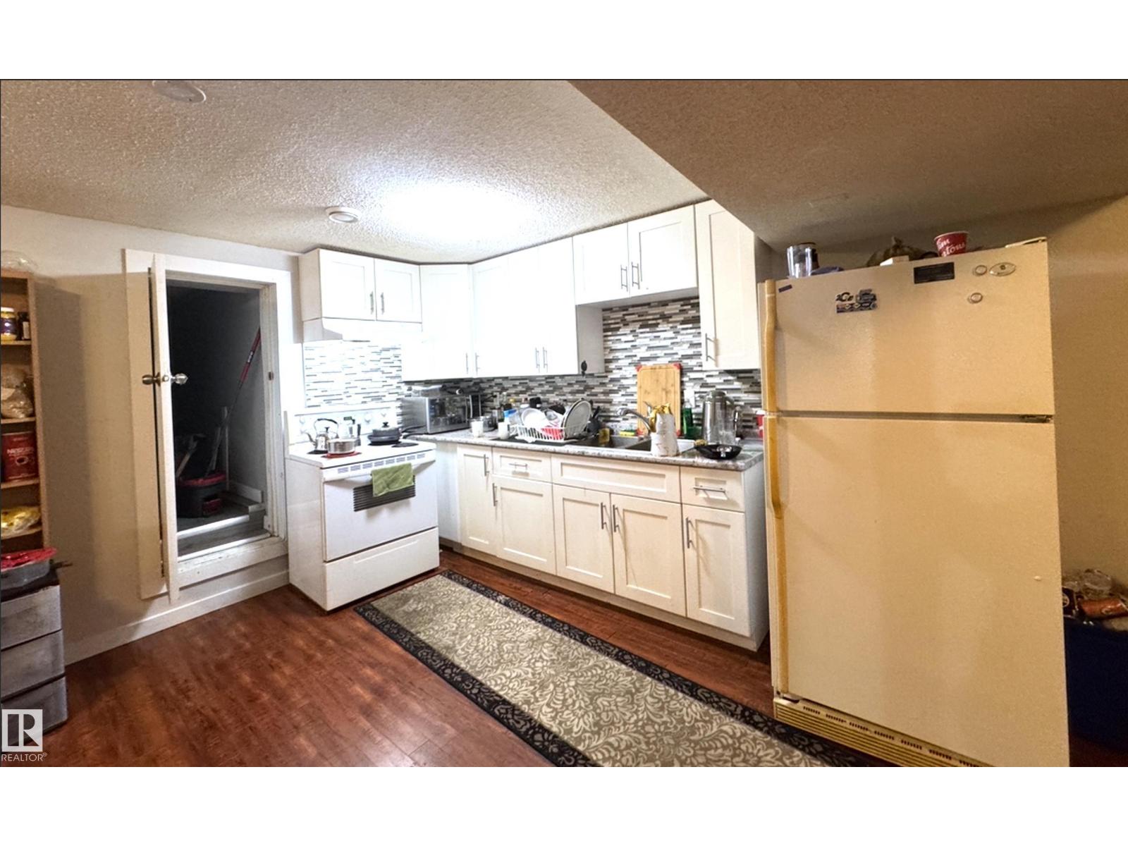 8815 140 Av Nw, Edmonton, Alberta  T5E 2C8 - Photo 21 - E4463587