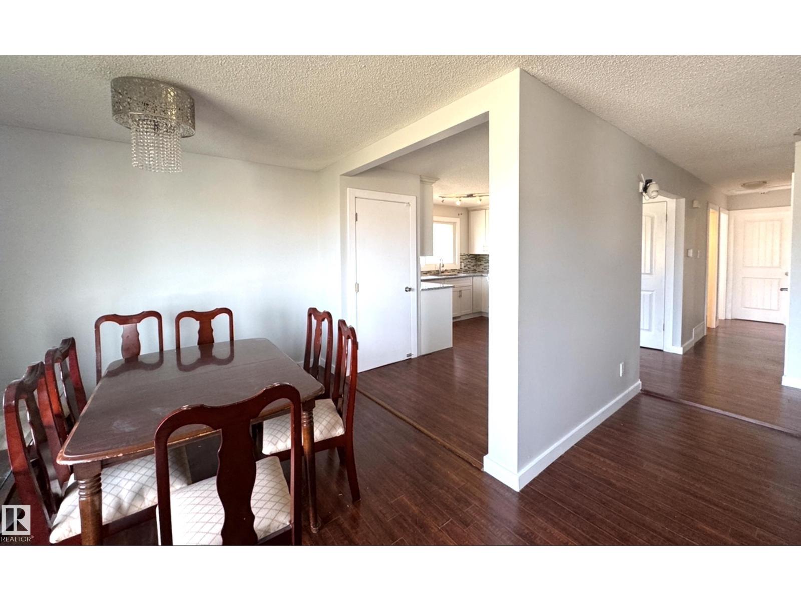 8815 140 Av Nw, Edmonton, Alberta  T5E 2C8 - Photo 7 - E4463587