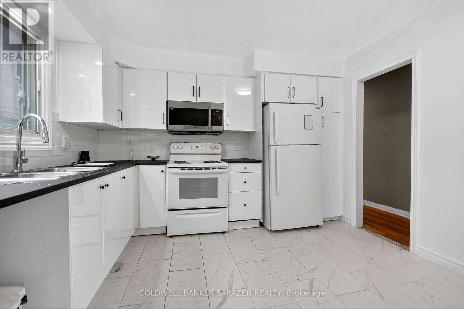 2663 Priscilla Street, Ottawa, Ontario  K2B 7C8 - Photo 10 - X12482889