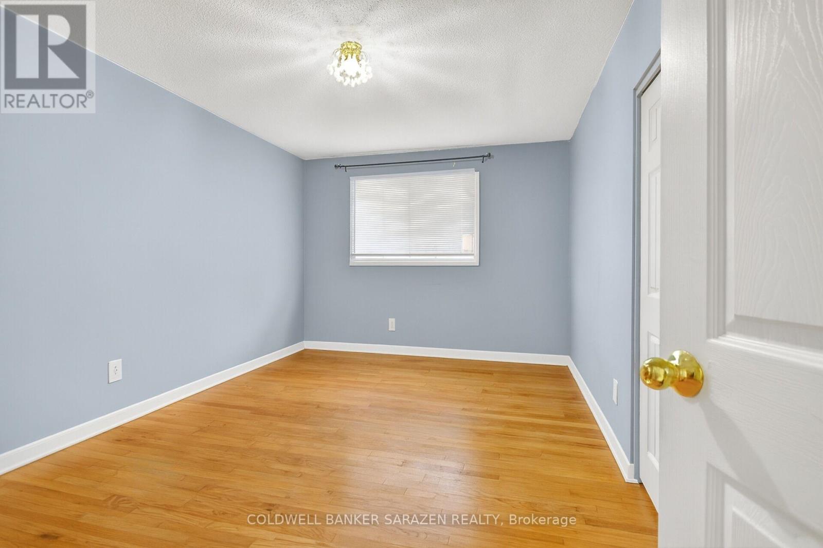 2663 Priscilla Street, Ottawa, Ontario  K2B 7C8 - Photo 13 - X12482889