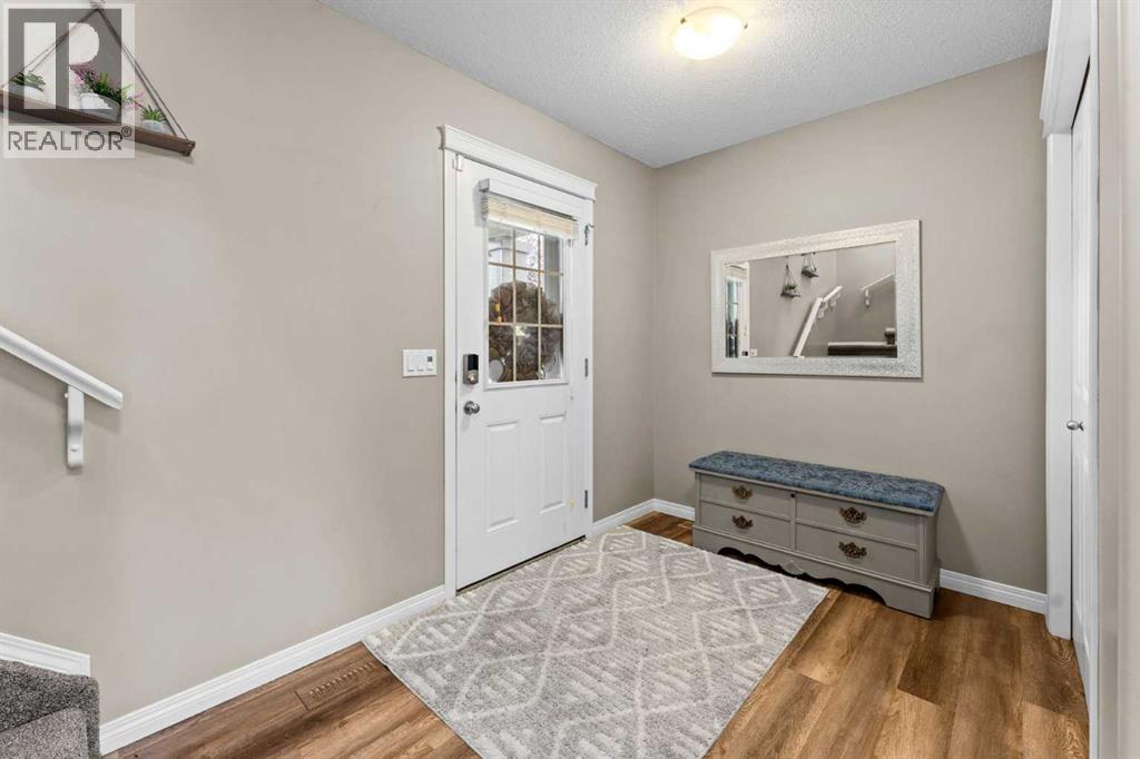 354 Sagewood Drive Sw, Airdrie, Alberta  T4B 3B2 - Photo 3 - A2260420