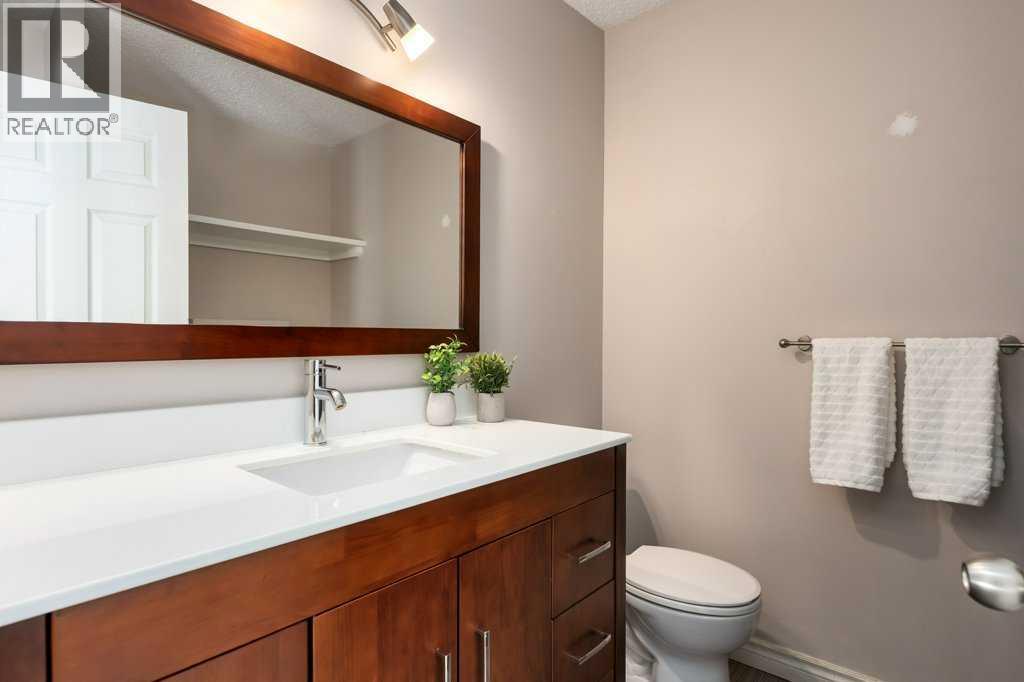 4, 1939 25a Street Sw, Calgary, Alberta  T3E 1Y6 - Photo 15 - A2262576