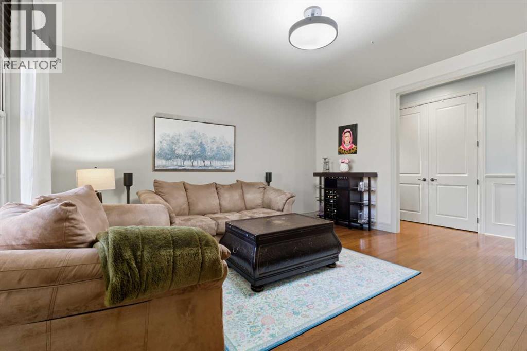 25 Paradise Bay, Chestermere, Alberta  T1X 0M9 - Photo 10 - A2264684