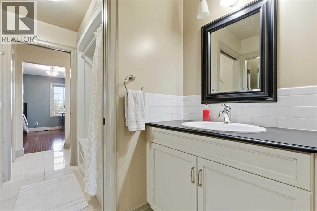 25 Paradise Bay, Chestermere, Alberta  T1X 0M9 - Photo 26 - A2264684