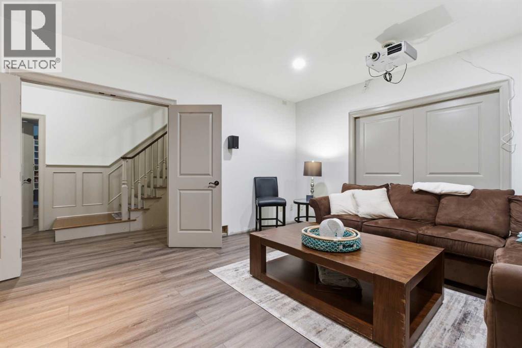 25 Paradise Bay, Chestermere, Alberta  T1X 0M9 - Photo 32 - A2264684