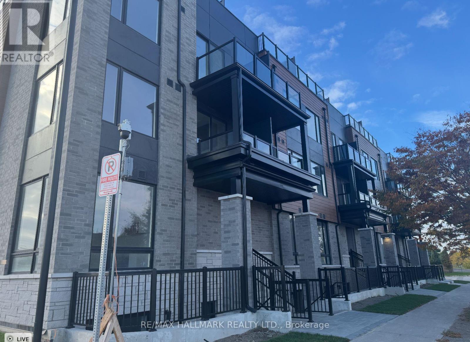 13 - 3175 Denison Street, Markham, Ontario  L3S 0B9 - Photo 4 - N12482824