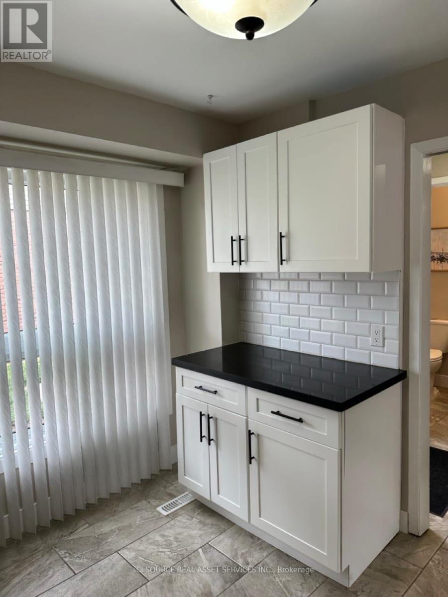 16 - 75 Ansondale Road, London South, Ontario  N6C 5W3 - Photo 6 - X12306664