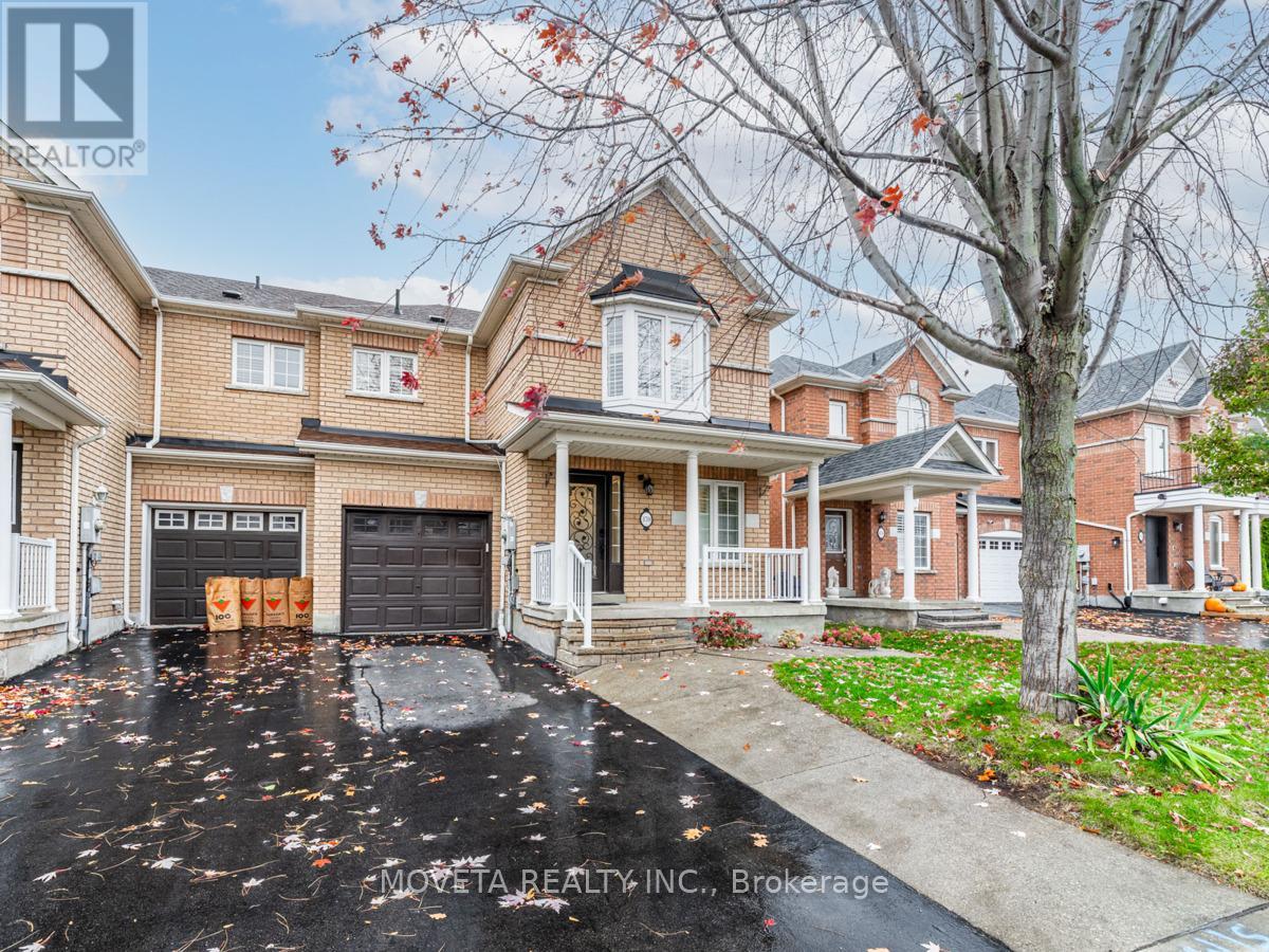 170 KNAPTON DRIVE, Newmarket, Ontario