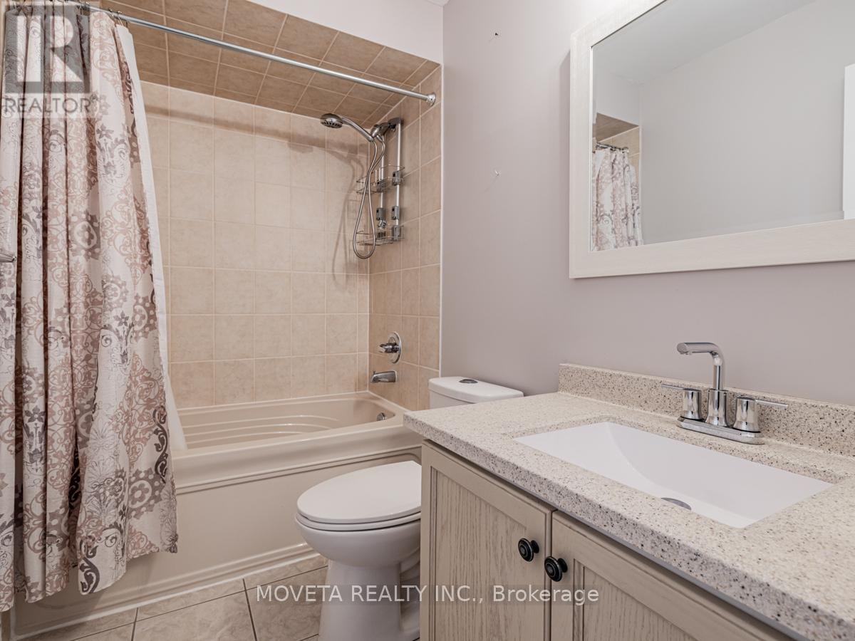 170 Knapton Drive, Newmarket, Ontario  L3X 3B4 - Photo 21 - N12482884