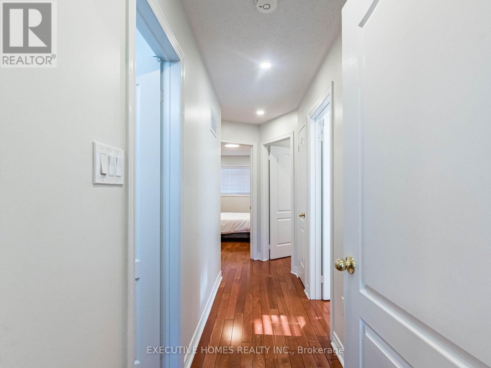 5321 Red Brush Drive, Mississauga, Ontario  L4Z 3Z5 - Photo 21 - W12482888