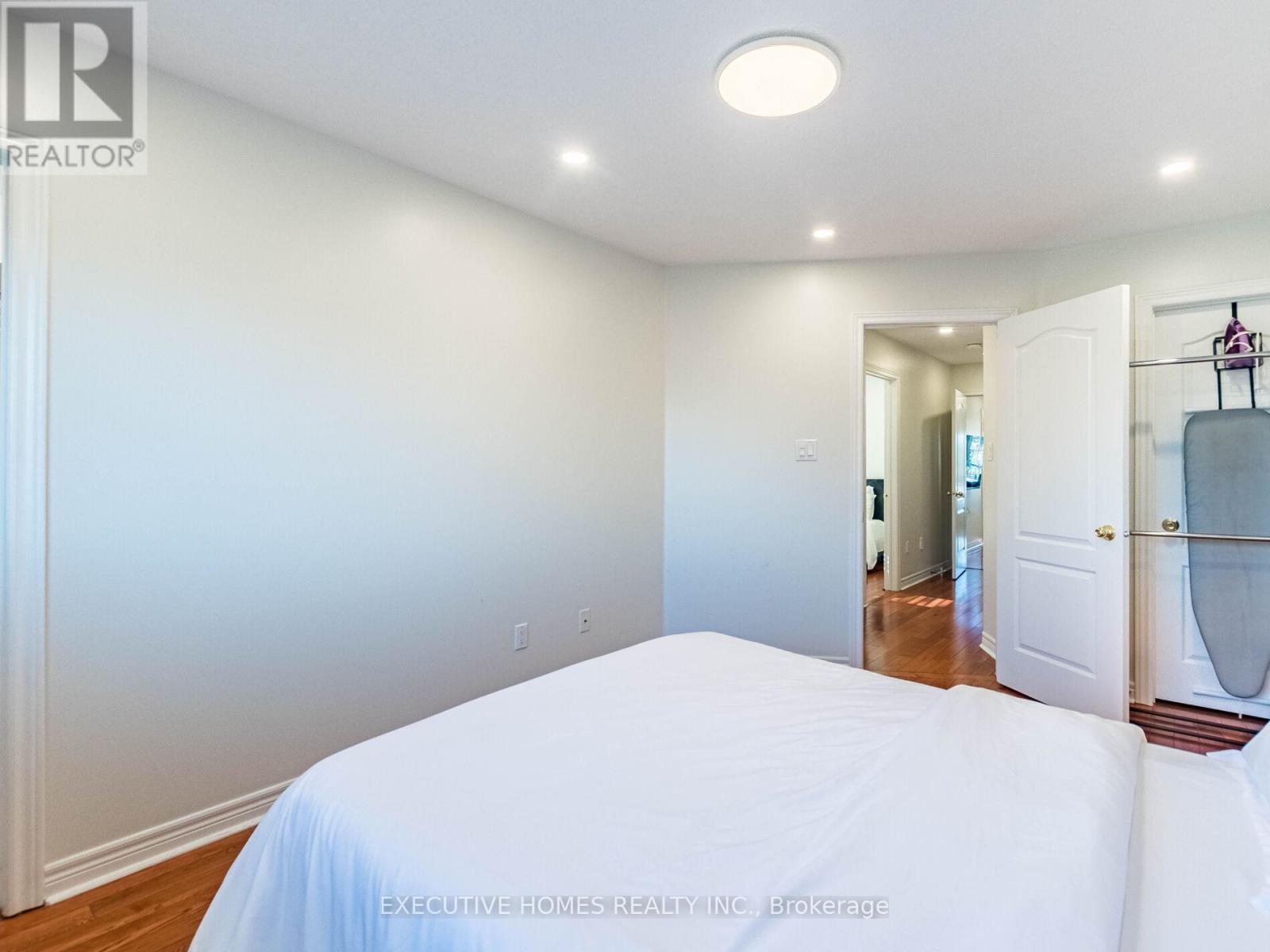 5321 Red Brush Drive, Mississauga, Ontario  L4Z 3Z5 - Photo 28 - W12482888