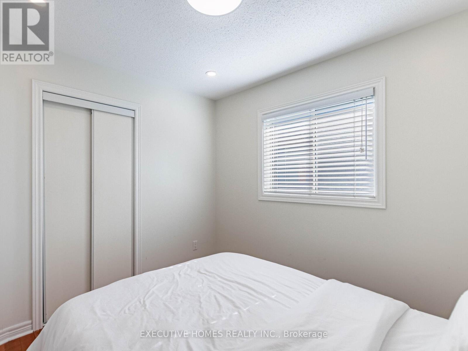 5321 Red Brush Drive, Mississauga, Ontario  L4Z 3Z5 - Photo 35 - W12482888