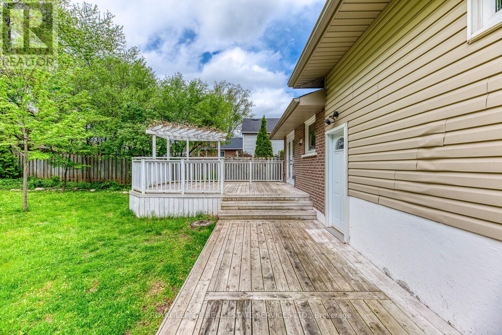 59 Mccraney Street W, Oakville, Ontario  L6H 1H5 - Photo 48 - W12482892